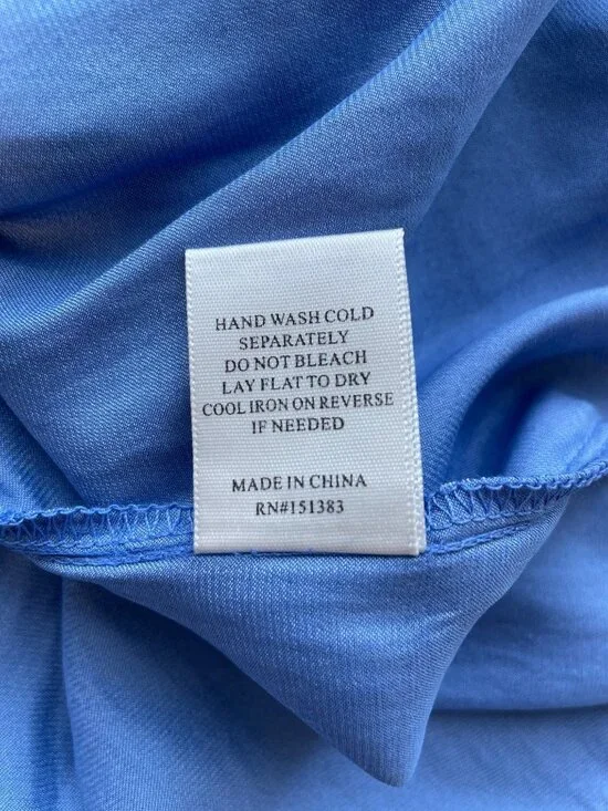 Current Air Blouse Size XS Bubble Tiered Sleeve Split Tie Neck Faded Blue NEW - Picture 7 of 9